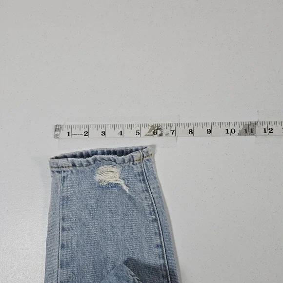 KanCan Signature High Rise Relaxed Fit Distressed Light Wash Denim Jeans Size 24 - Picture 5 of 9